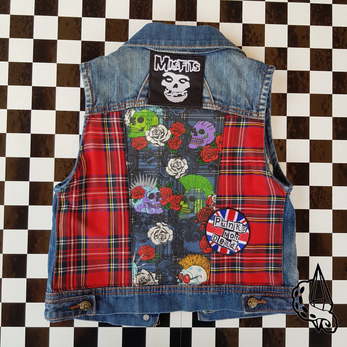 Veste à patchs "Punk" , taille 10 ans