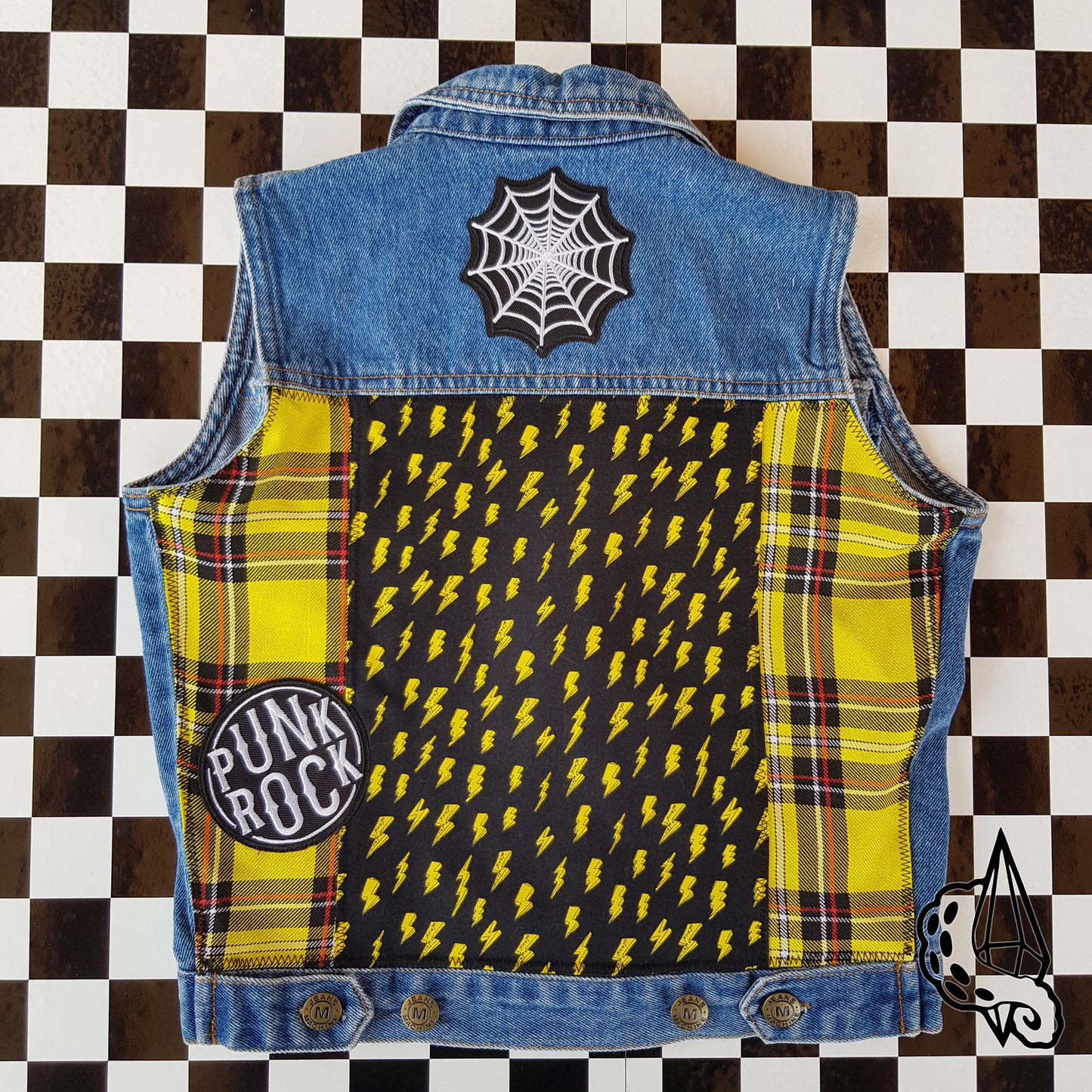 Veste en jean customisée "Punk Rock", taille 4 ans