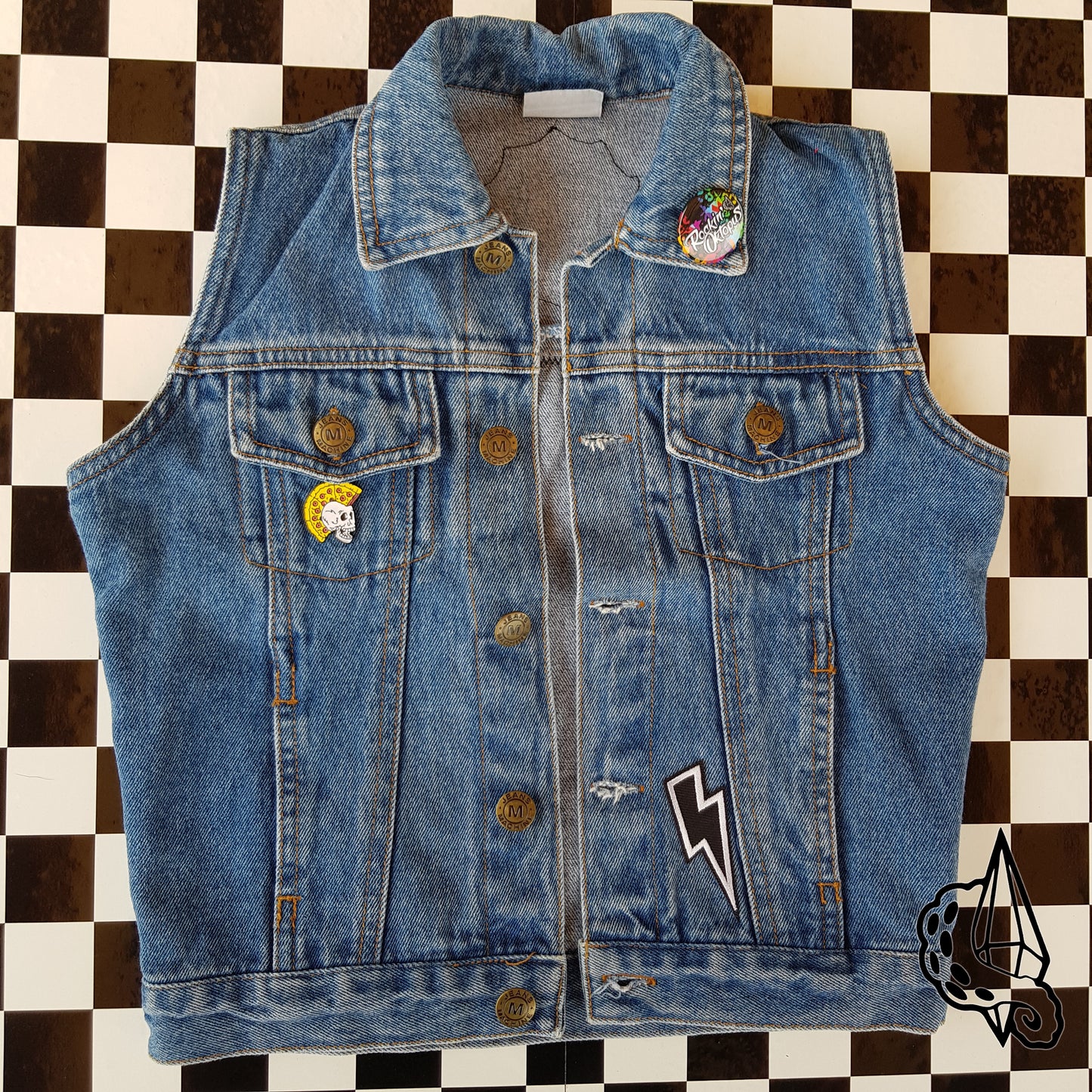 Veste en jean customisée "Punk Rock", taille 4 ans