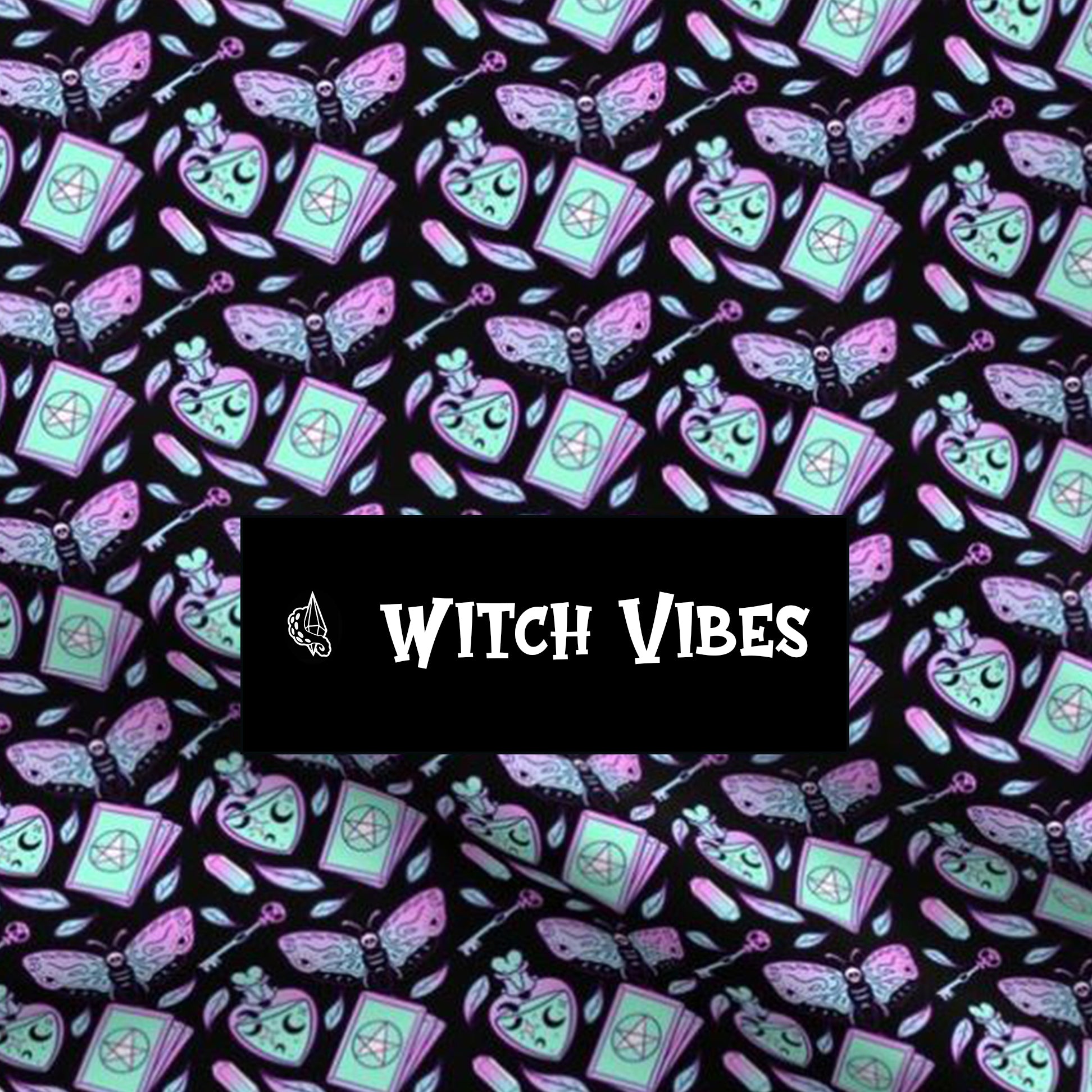 Robe cache coeur à nouer "Witch Vibes"